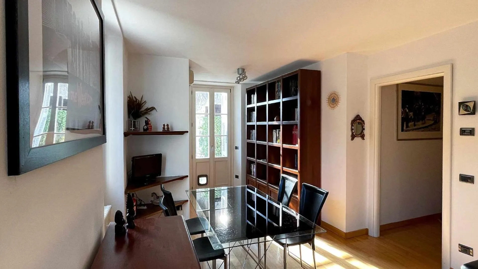 Plinio Center Town Apartment Bellagio 0*,  Italy